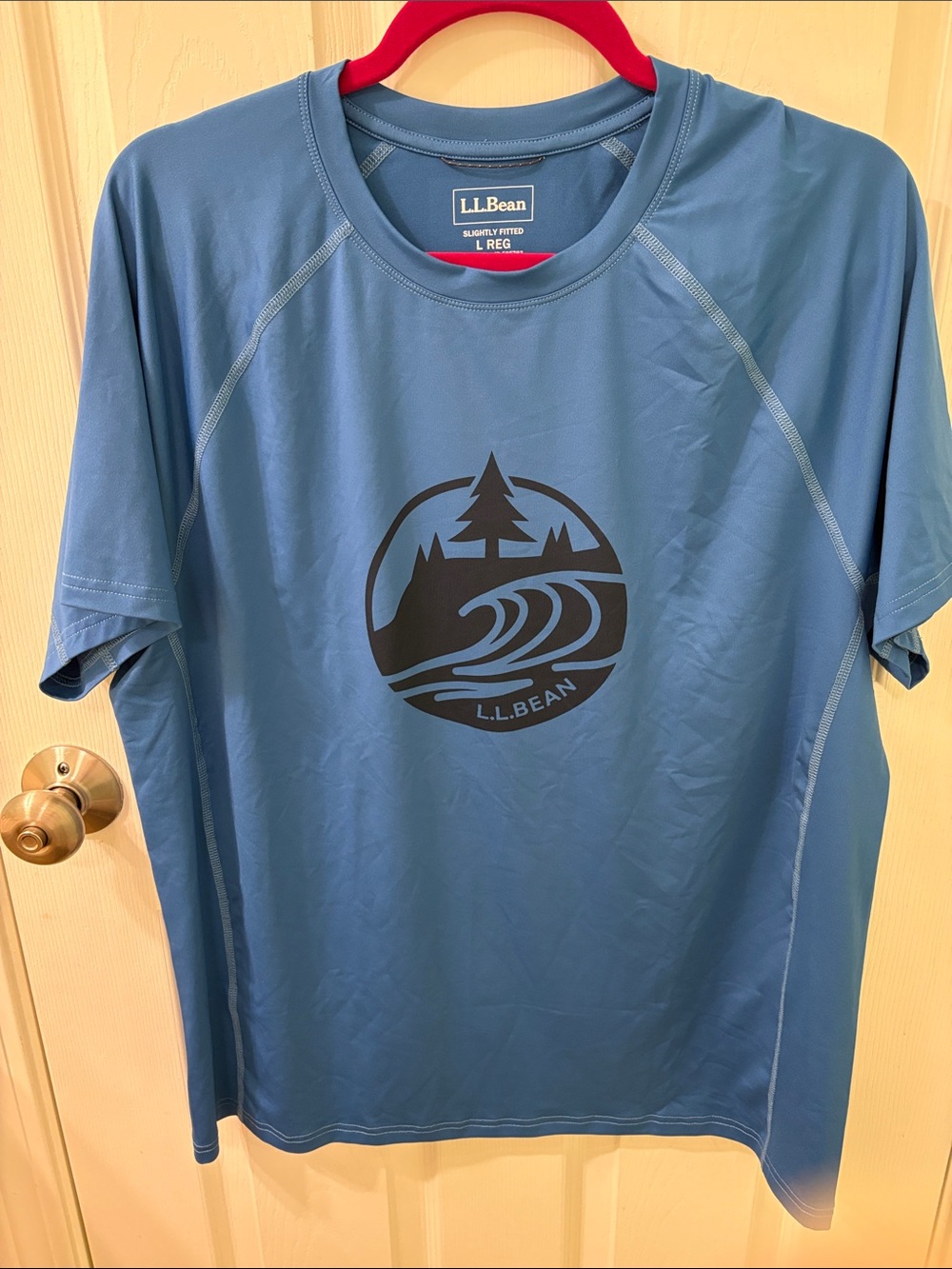 L.L. Bean Men's Slate Blue Graphic Swim Rash Guard
